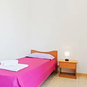 focallo-seaside-holiday-flat.sicilyhotelsitaly.net/